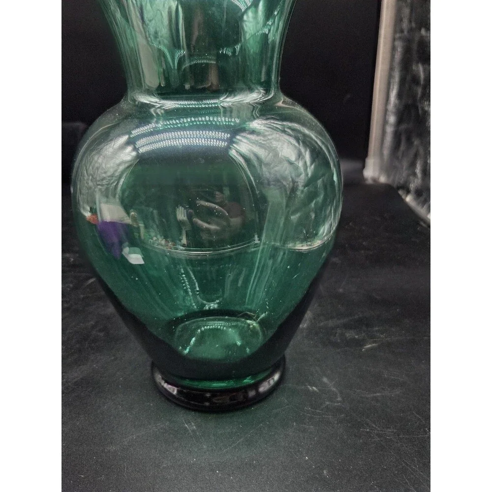 Green Blown Glass Vase Vintage 10.5 Inches